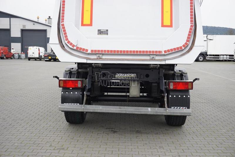 Kögel kipera DOM1717