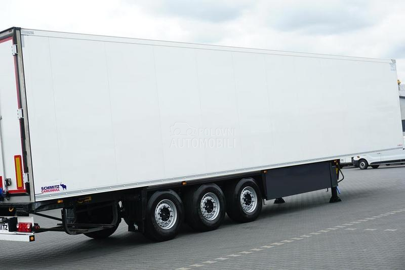 Schmitz Cargobull DOM1722