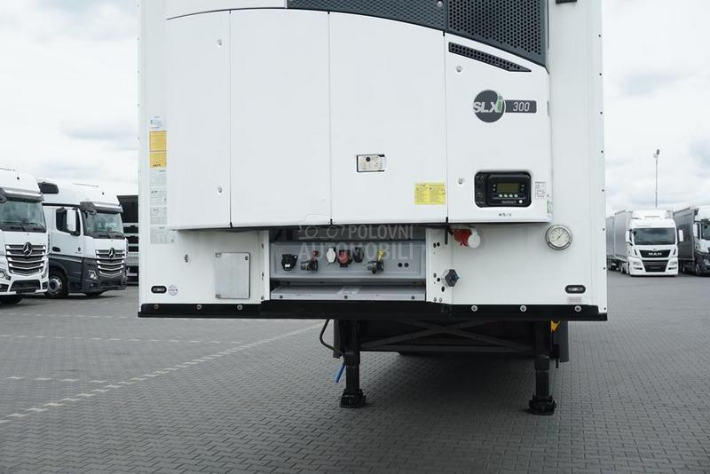 Schmitz Cargobull DOM1722