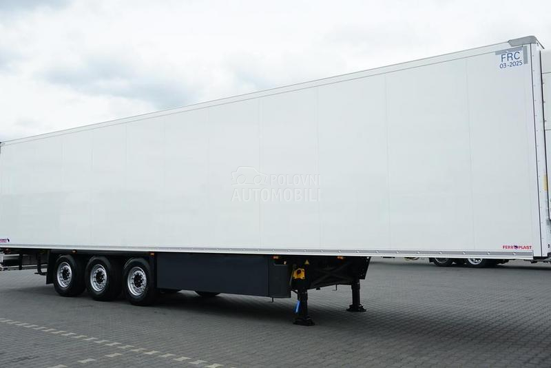 Schmitz Cargobull DOM1722