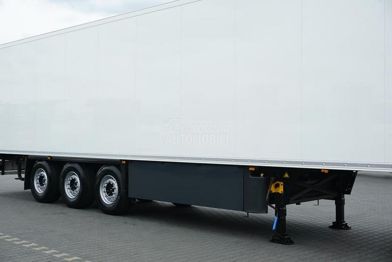 Schmitz Cargobull DOM1722