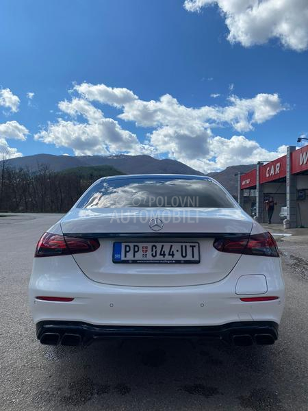 Mercedes Benz E 300 de