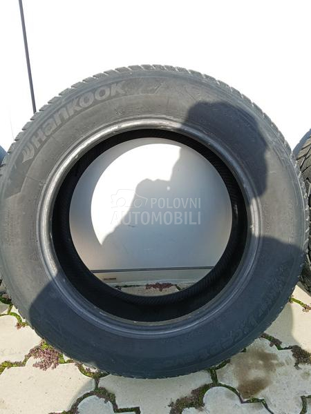 Hankook 215/60 R16 Zimska