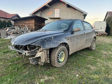 Alfa Romeo 147 1.9 JTD