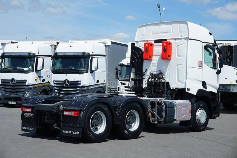 Renault C 520 tegljač DOM1732