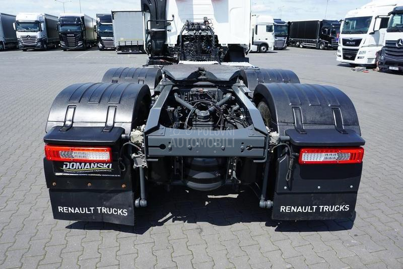 Renault C 520 tegljač DOM1732