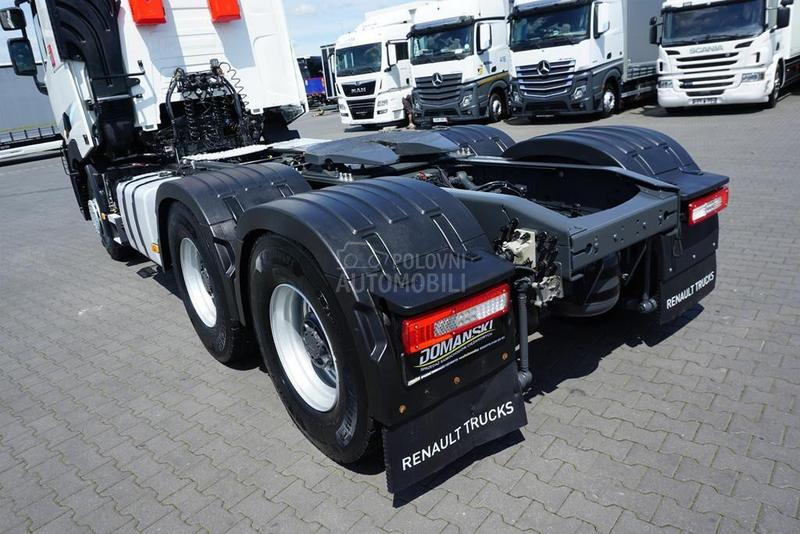 Renault C 520 tegljač DOM1732