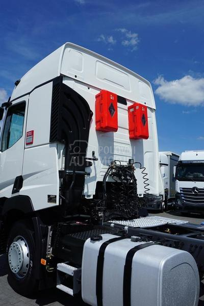 Renault C 520 tegljač DOM1732