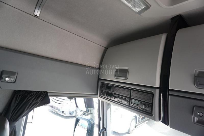 Renault C 520 tegljač DOM1732