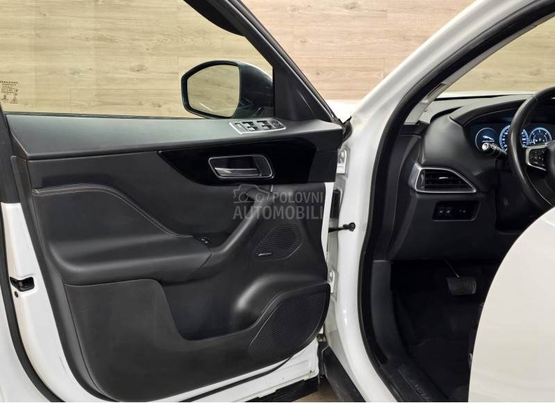 Jaguar F pace 20d PRESTIGE VIRTUAL