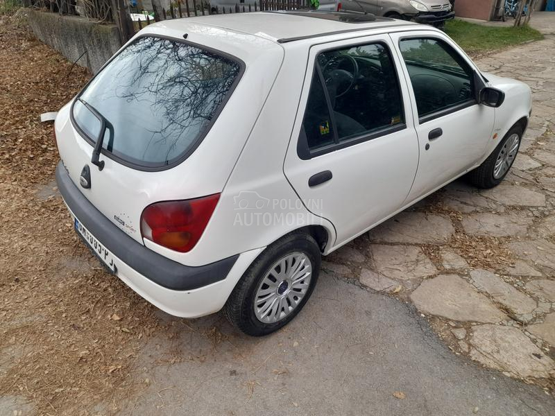 Ford Fiesta 1.3 B