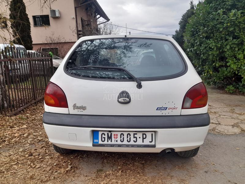 Ford Fiesta 1.3 B