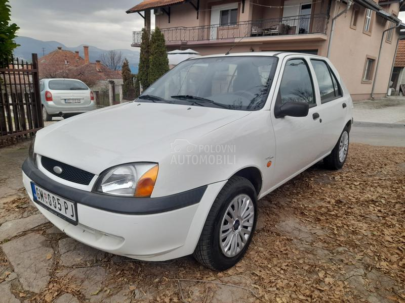 Ford Fiesta 1.3 B
