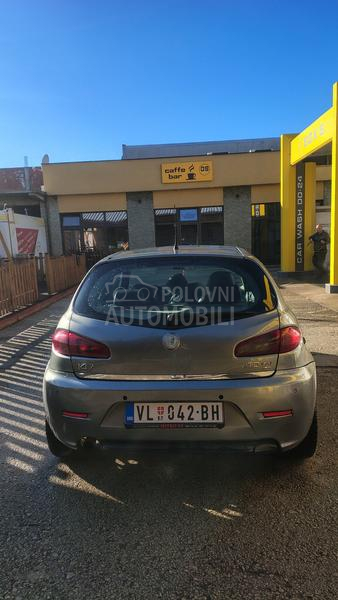 Alfa Romeo 147 