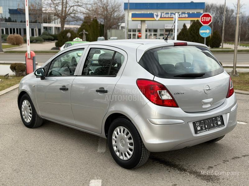 Opel Corsa D 