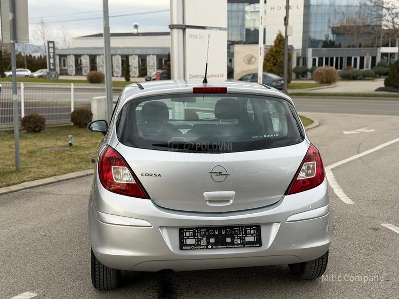 Opel Corsa D 