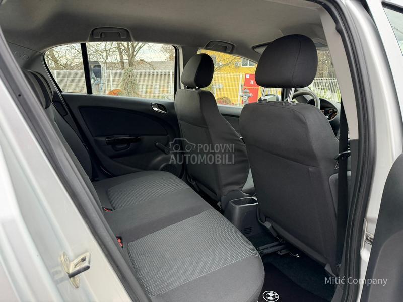 Opel Corsa D 