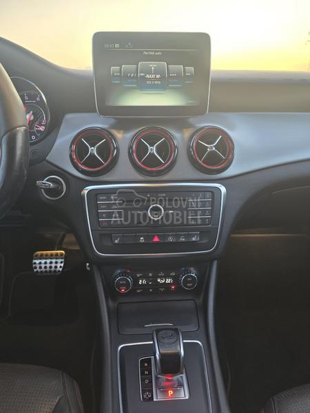 Mercedes Benz CLA 45 AMG 