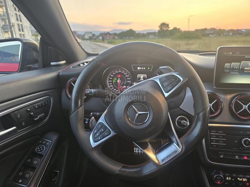 Mercedes Benz CLA 45 AMG 
