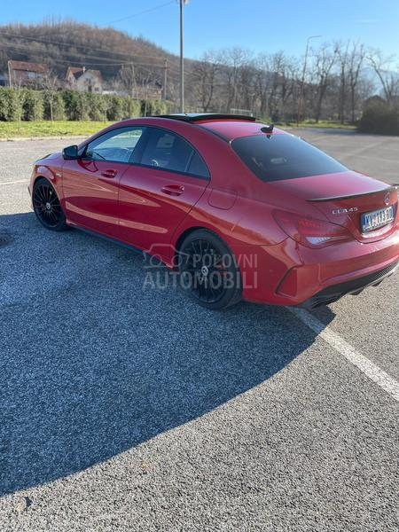 Mercedes Benz CLA 45 AMG 