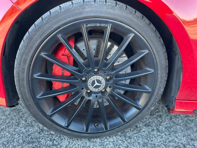 Mercedes Benz CLA 45 AMG 