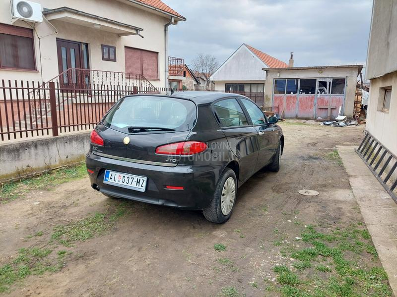Alfa Romeo 147 1.9 JTD