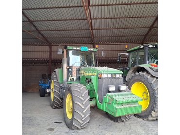 John Deere 8310