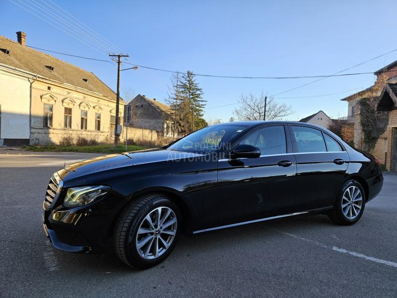 Mercedes Benz E 200 