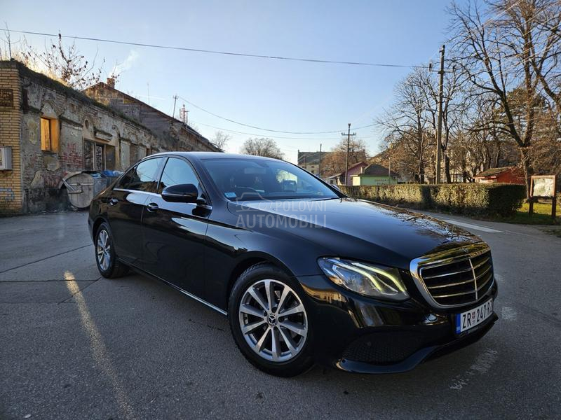 Mercedes Benz E 200 