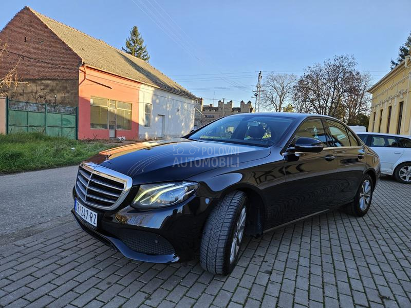 Mercedes Benz E 200 