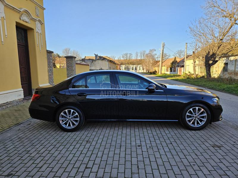 Mercedes Benz E 200 