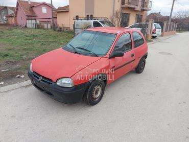 Opel Corsa B 