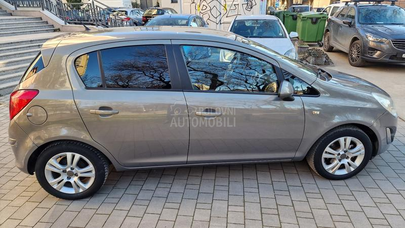 Opel Corsa D 1.2
