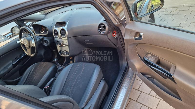 Opel Corsa D 1.2