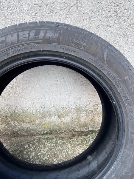 Michelin 215/55 R17 Letnja