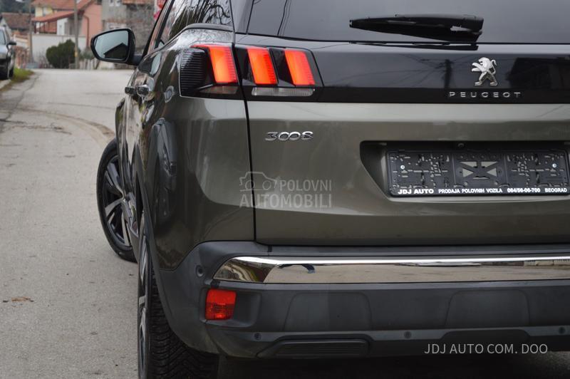 Peugeot 3008 1.2 PureTech Allure