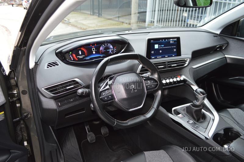 Peugeot 3008 1.2 PureTech Allure