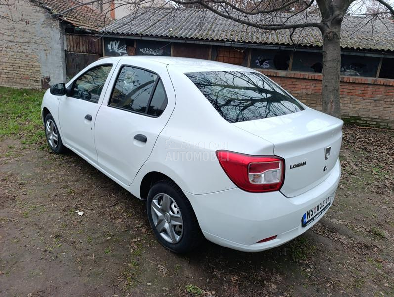 Dacia Logan 