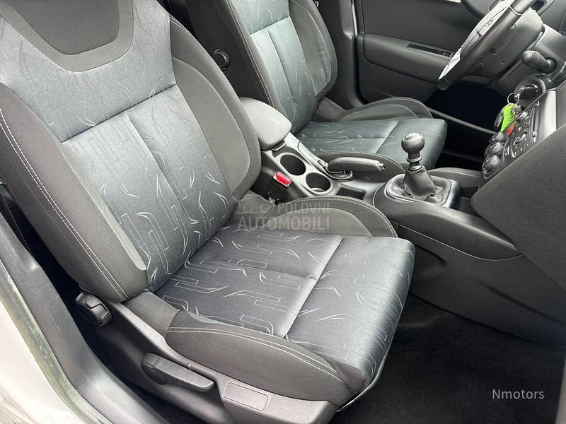 Citroen C4 1.2 i PURETECH