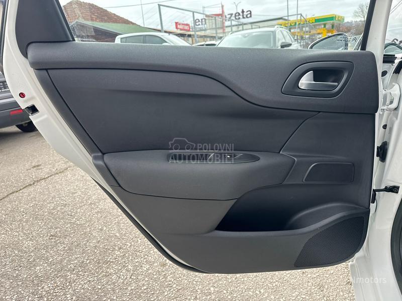 Citroen C4 1.2 i PURETECH