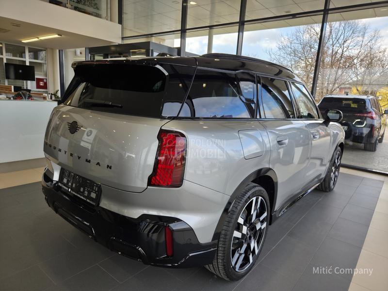 MINI Countryman C
