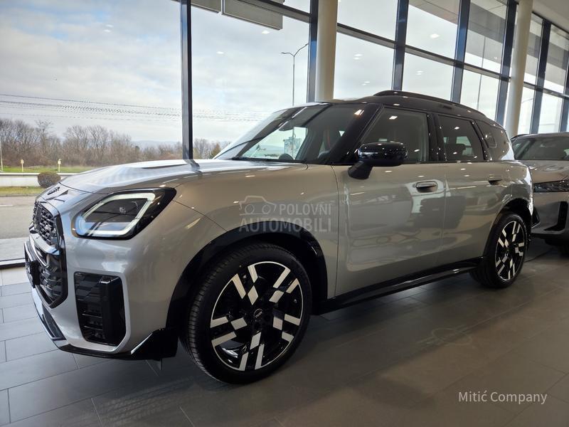 MINI Countryman C