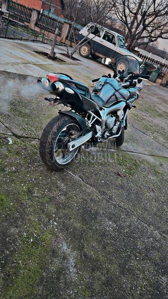 Yamaha FZ6S