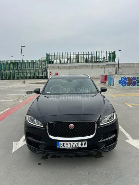 Jaguar F pace 