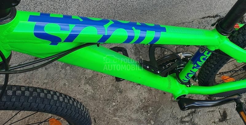 Scott VOLTAGE 3X8 DISK