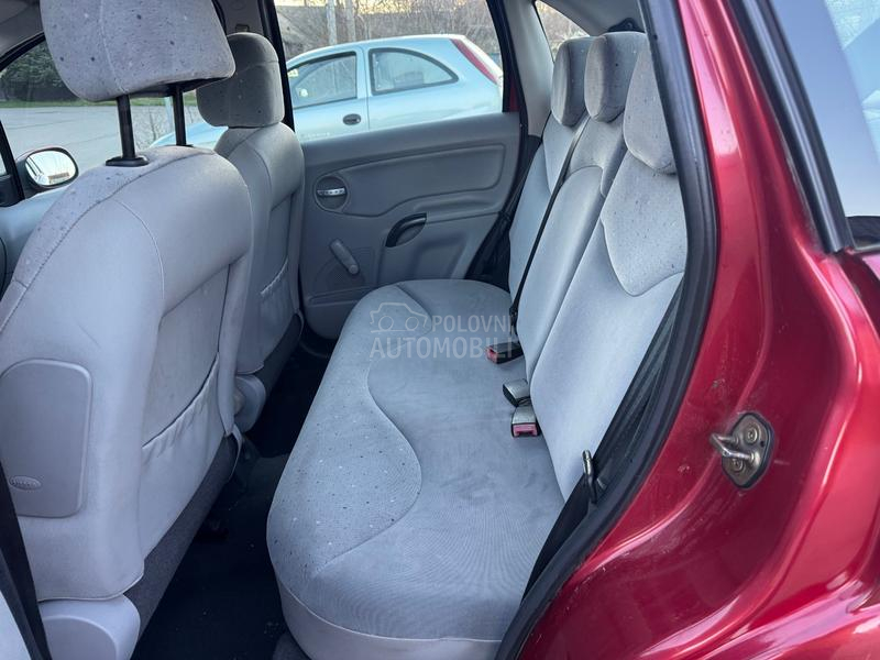 Citroen C3 1,4Hdi Prva Farba