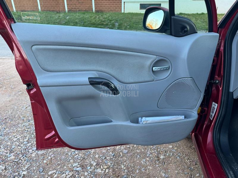 Citroen C3 1,4Hdi Prva Farba