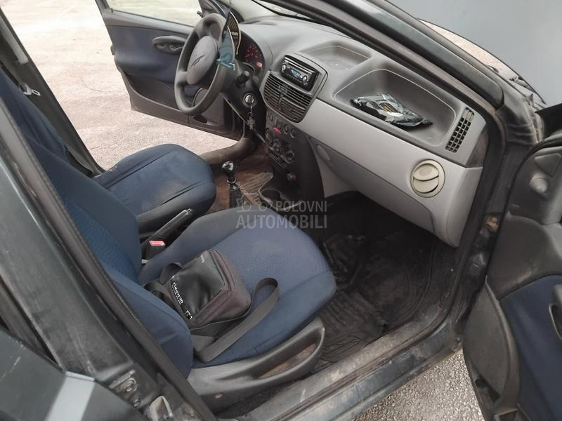 Fiat Punto 