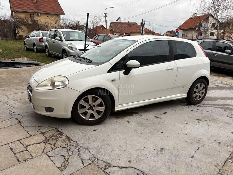 Fiat Punto punto