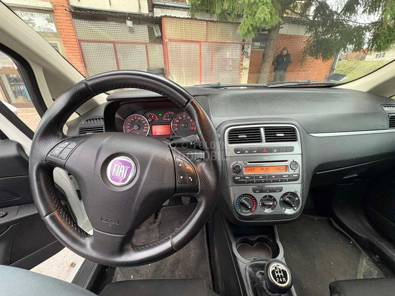 Fiat Punto punto
